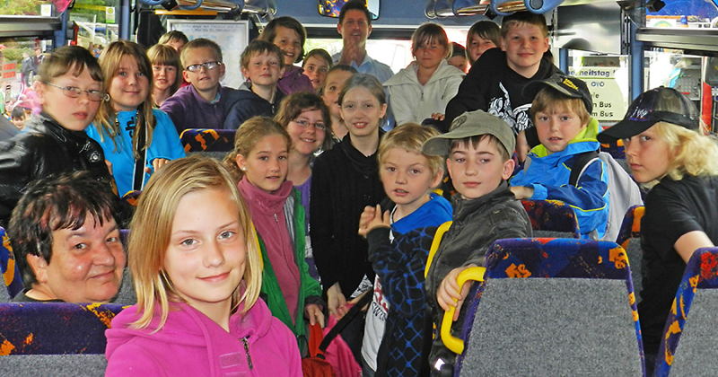 Schüler in Schulbus